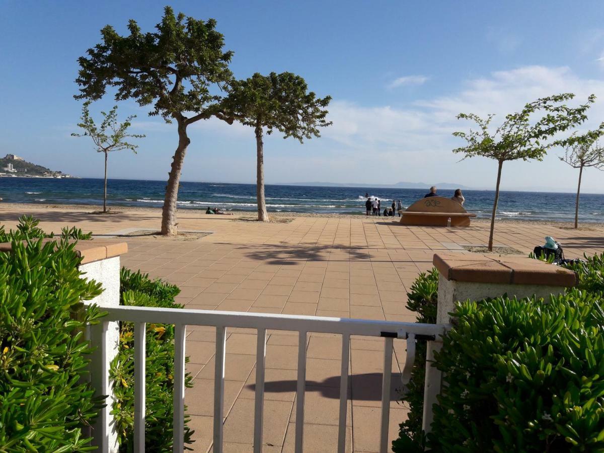 Residencia Platja De Roses Apartman Kültér fotó