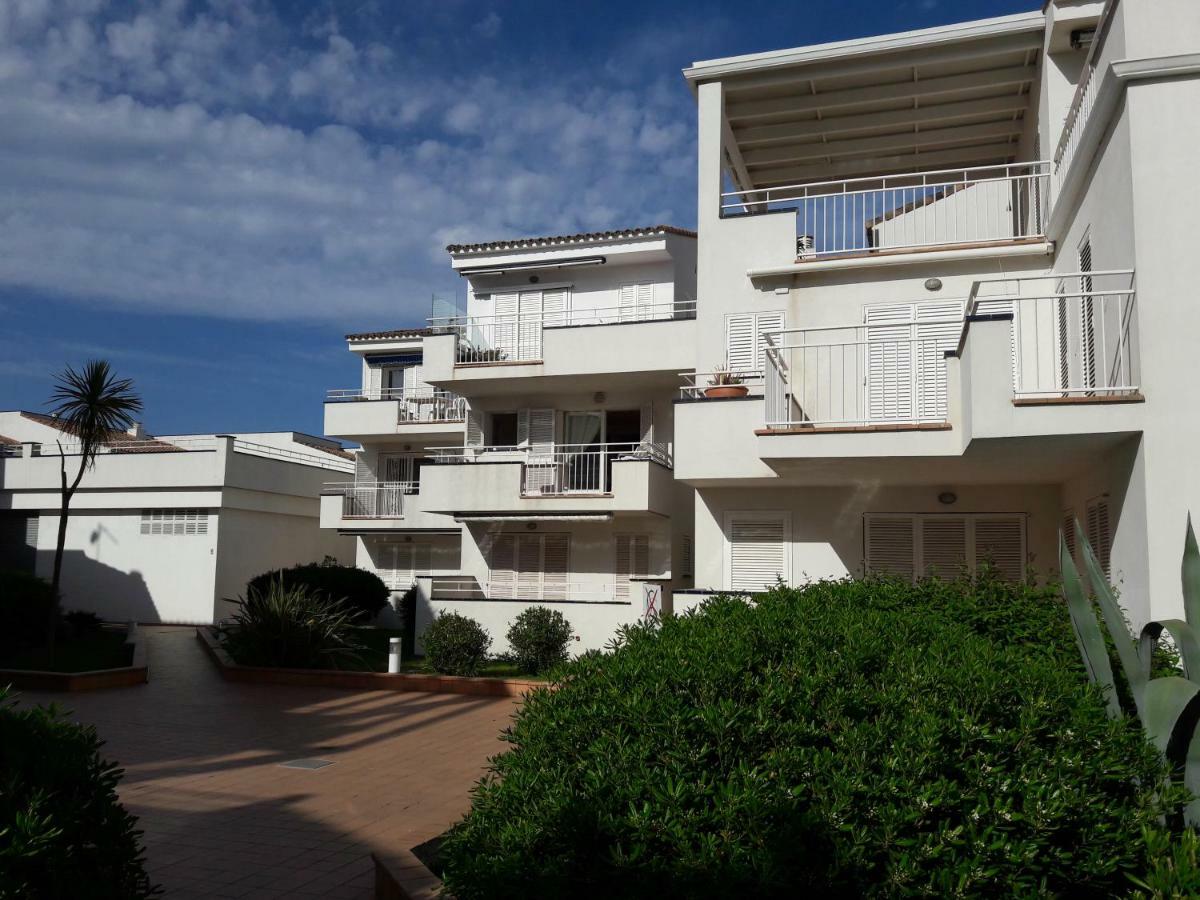 Residencia Platja De Roses Apartman Kültér fotó