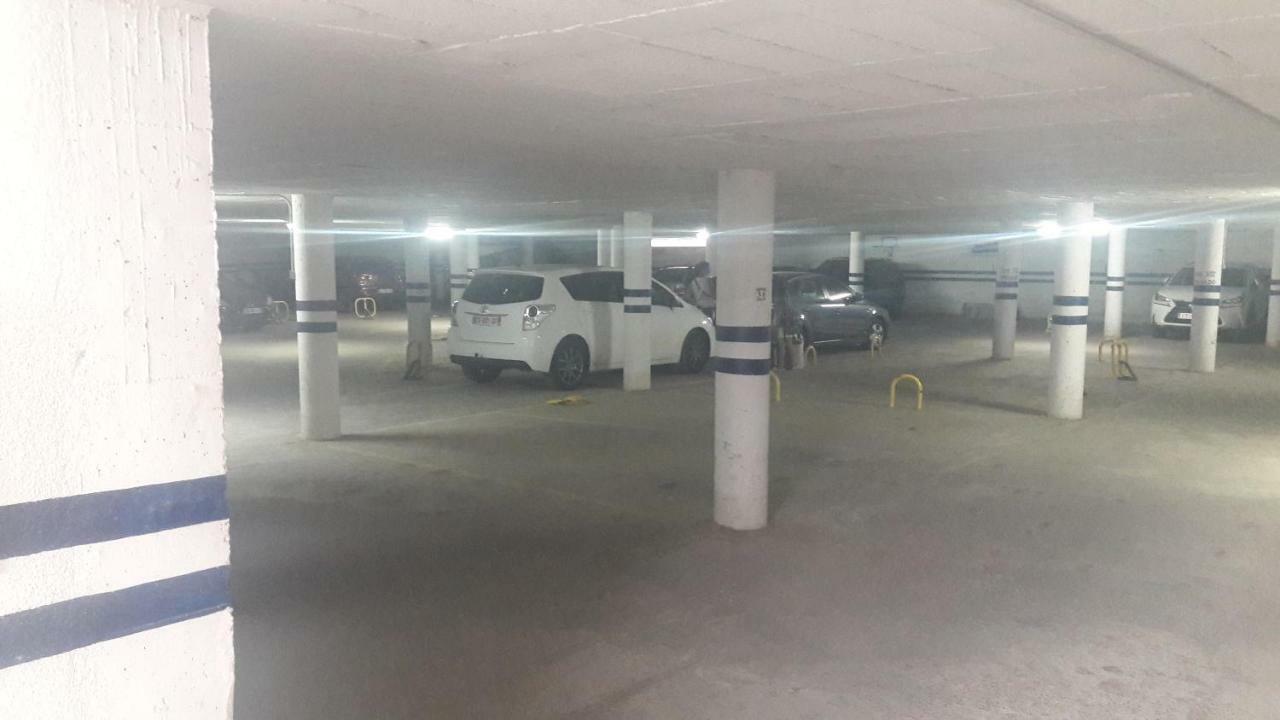 Residencia Platja De Roses Apartman Kültér fotó